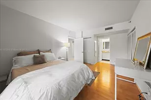 540 Brickell Key Dr, Miami, FL 33131 - Photo 20