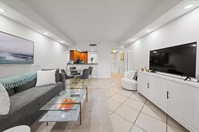 540 Brickell Key Dr #412, Miami, FL 33131 - Photo 4