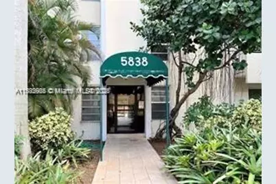 5838 SW 74th Ter #106, South Miami, FL 33143 - Photo 1