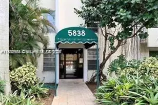 5838 SW 74th Terrace, South Miami, FL 33143 - Photo 1