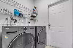 7936 SW 164th Pl, Miami, FL 33193 - Photo 34