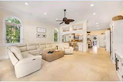 7245 SW 104th St, Pinecrest, FL 33156 - Photo 14