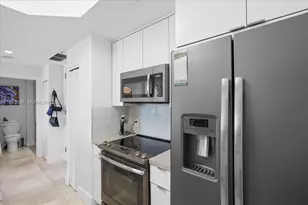 888 Brickell Key Dr, Miami, FL 33131 - Photo 12