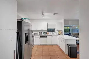 898 NW 131st Ave, Miami, FL 33182 - Photo 38