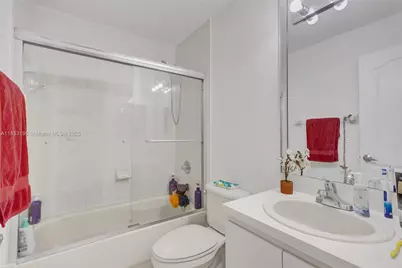 898 NW 131st Ave, Miami, FL 33182 - Photo 48