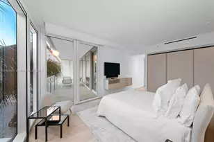 9001 Collins Ave, Surfside, FL 33154 - Photo 18