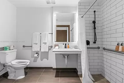 398 NE 5th St #4502, Miami, FL 33132 - Photo 12