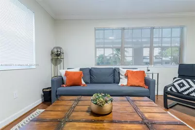 2270 Havana Dr, Miramar, FL 33023 - Photo 6