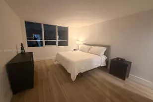 1500 Bay Rd, Miami Beach, FL 33139 - Photo 8