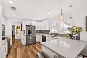 240 NE 97th St, Miami Shores, FL 33138 - Photo 14