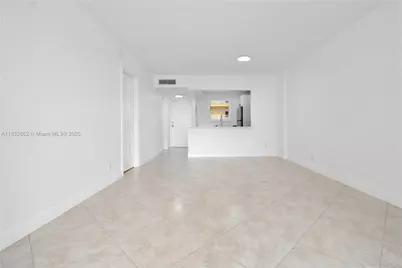 1391 S Ocean Blvd #704, Pompano Beach, FL 33062 - Photo 8