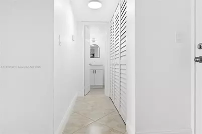 1391 S Ocean Blvd #704, Pompano Beach, FL 33062 - Photo 12