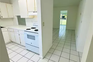 505 NW 177th St, Miami Gardens, FL 33169 - Photo 2