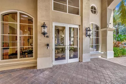 3001 NE 185th St #114, Aventura, FL 33180 - Photo 8