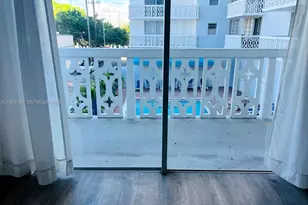 1020 Meridian Ave, Miami Beach, FL 33139 - Photo 16