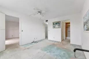 10304 Sunrise Lakes Blvd, Sunrise, FL 33322 - Photo 18