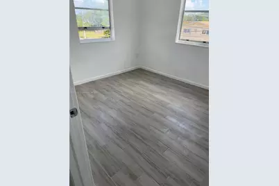 1261 NW 59th St #5, Miami, FL 33142 - Photo 4