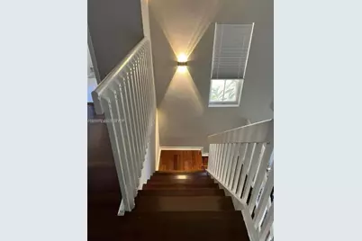 1125 Butternut Ln, Hollywood, FL 33019 - Photo 10