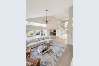 1125 Butternut Ln, Hollywood, FL 33019 - Photo 8