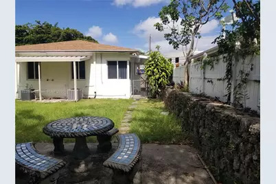 1240 SW 22nd Ter #1, Miami, FL 33145 - Photo 14
