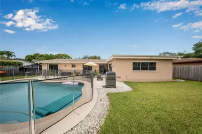 11193 SW 113 Ter, Miami, FL 33176 - Photo 34
