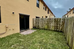 146 SE 34th Terrace, Homestead, FL 33033 - Photo 14
