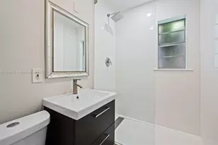 7865 SW 57th Ave, South Miami, FL 33143 - Photo 12