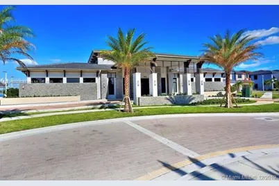 15842 NW 91 Ct #15842, Miami Lakes, FL 33018 - Photo 14