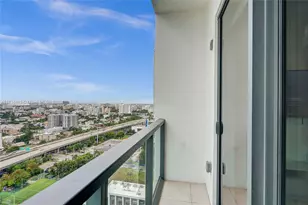 239 SW 9th St, Miami, FL 33130 - Photo 10
