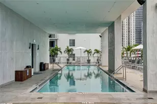 239 SW 9th St, Miami, FL 33130 - Photo 34