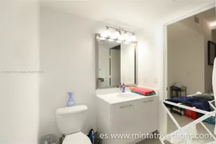92 SW 3rd St, Miami, FL 33130 - Photo 10