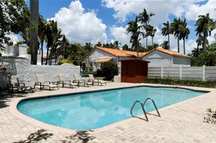 1134 Harrison St, Hollywood, FL 33019 - Photo 10