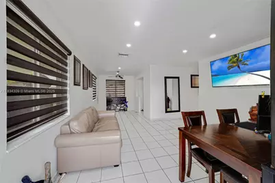 20210 SW 112th Pl, Miami, FL 33189 - Photo 6