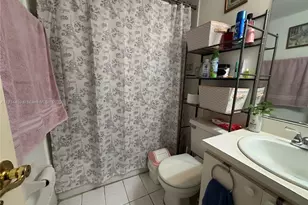 2775 W 52nd St, Hialeah, FL 33016 - Photo 18