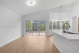 1525 Seabay Rd, Weston, FL 33326 - Photo 12