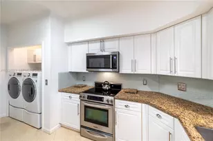 3255 NE 184th St, Aventura, FL 33160 - Photo 6