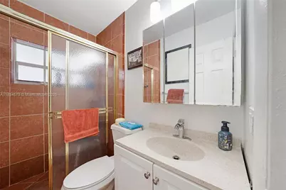 1385 NE 130th St, North Miami, FL 33161 - Photo 24
