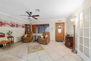 1385 NE 130th St, North Miami, FL 33161 - Photo 22