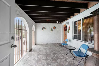 1385 NE 130th St, North Miami, FL 33161 - Photo 10