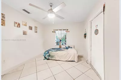 1385 NE 130th St, North Miami, FL 33161 - Photo 12