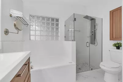 16410 Sapphire Bnd, Weston, FL 33331 - Photo 28