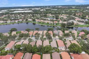 16410 Sapphire Bend, Weston, FL 33331 - Photo 44