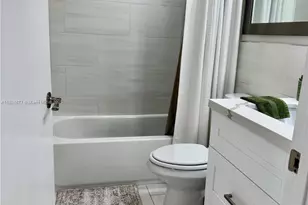 945 NW 92nd Terrace, Plantation, FL 33324 - Photo 22