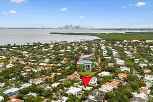 435 Ridgewood Rd, Key Biscayne, FL 33149 - Photo 32
