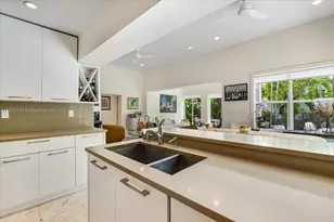 435 Ridgewood Rd, Key Biscayne, FL 33149 - Photo 8