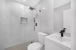 324 SW 16th Terrace, Homestead, FL 33030 - Photo 18