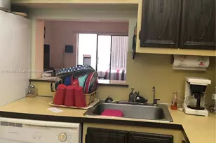 3940 NW 42nd Ave, Lauderdale Lakes, FL 33319 - Photo 6