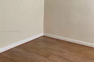 9057 Preston Pl, Tamarac, FL 33321 - Photo 24