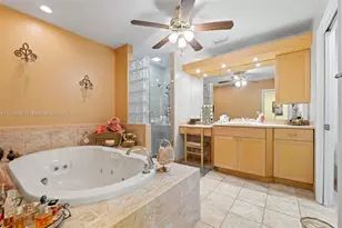 21321 NE 25th Ct, Miami, FL 33180 - Photo 10