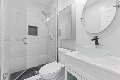 21321 NE 25th Ct, Miami, FL 33180 - Photo 36